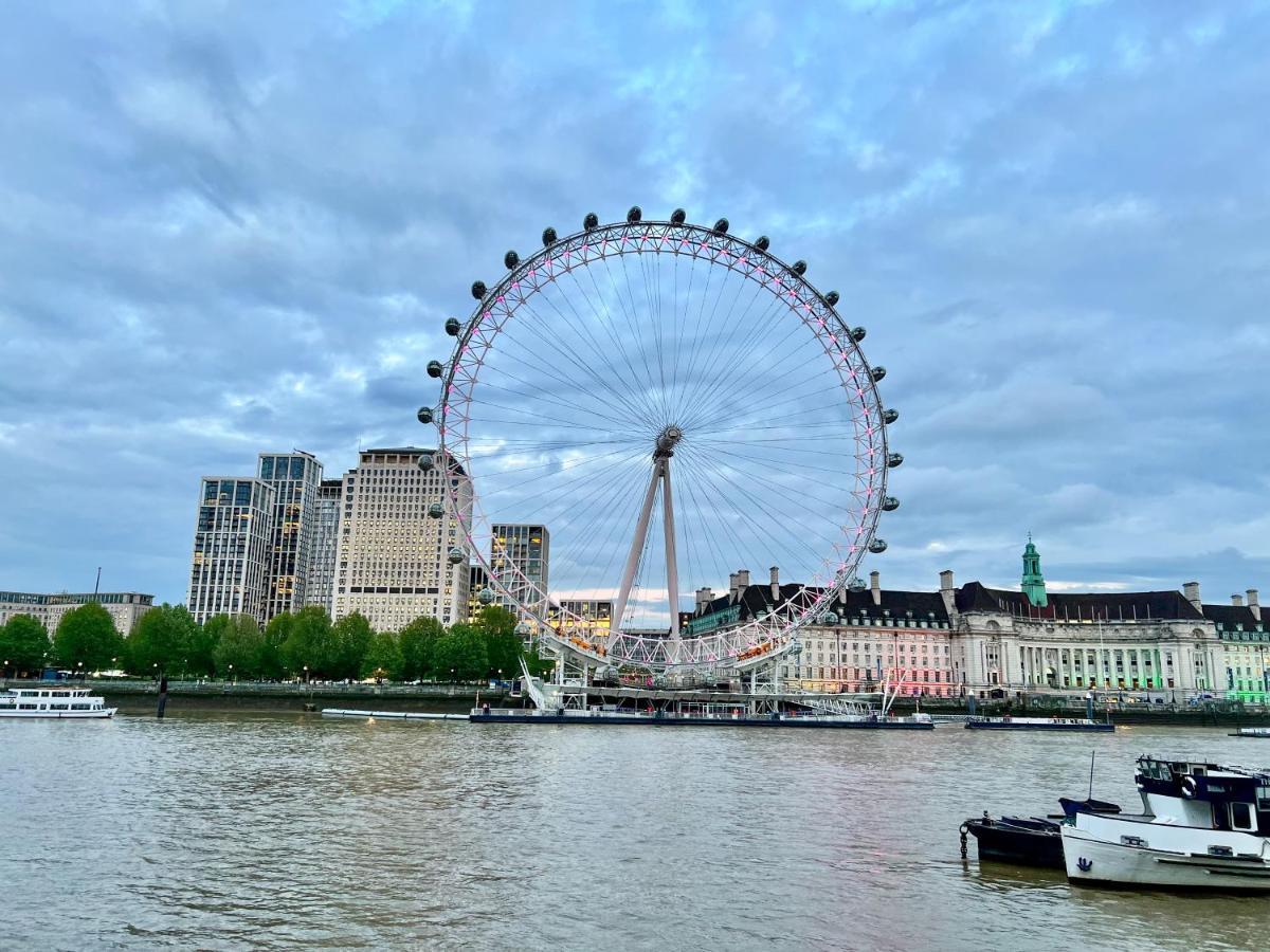 Deluxe Entire Studio Next To London Eye & Trafalgar Square Aparthotel Kültér fotó